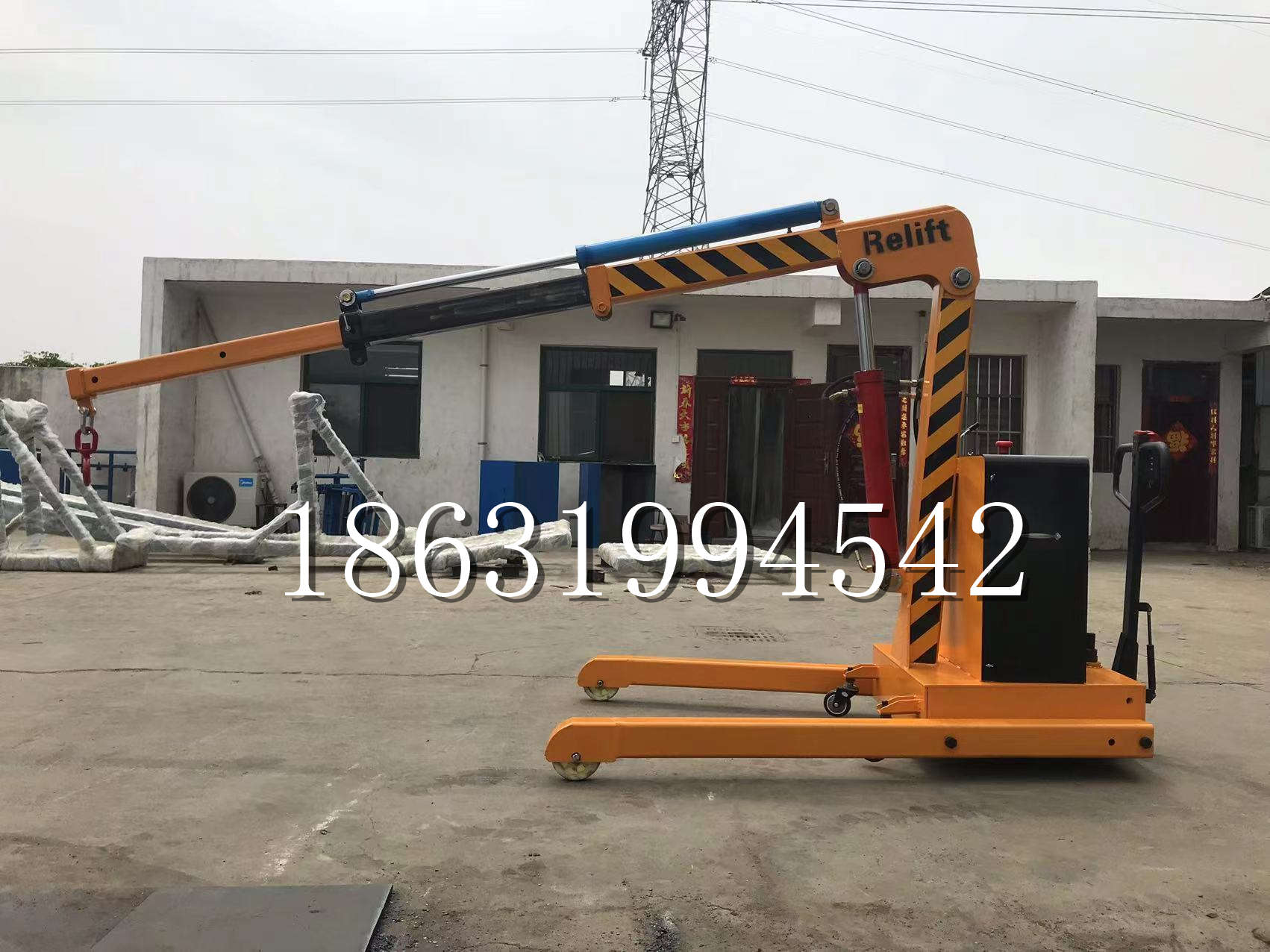 番路乡久征定做3吨三轮随车吊 农用园林绿化移树吊 平板工程用小吊机